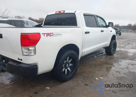 2011 Toyota Tundra Grade 5.7L V8 from USA, damaged, VIN 5TFDY5F17BX176447